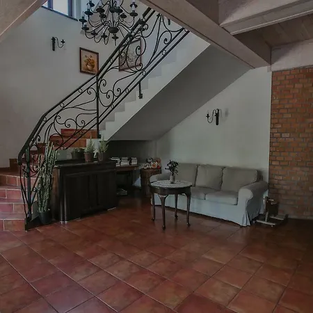 Dwor Klembow 4* Klembow Koscielny