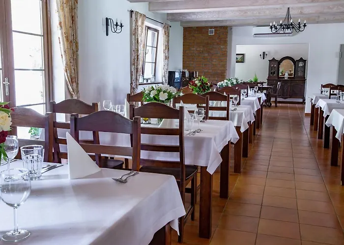 Dwor Klembow Klembów Kościelny