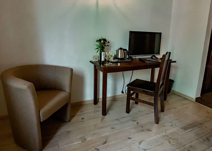 Dwor Klembow Klembów Kościelny