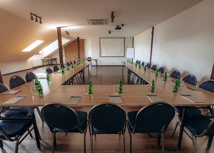 Dwor Klembow Klembów Kościelny